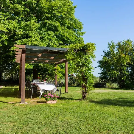 Сasa de vacaciones Borgo Del Papa By Interhome *